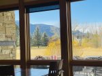 Lazy M Villa - Dining Table View to Beartooth Mtn & Ski Area